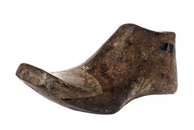 Wooden Shoe Small-0